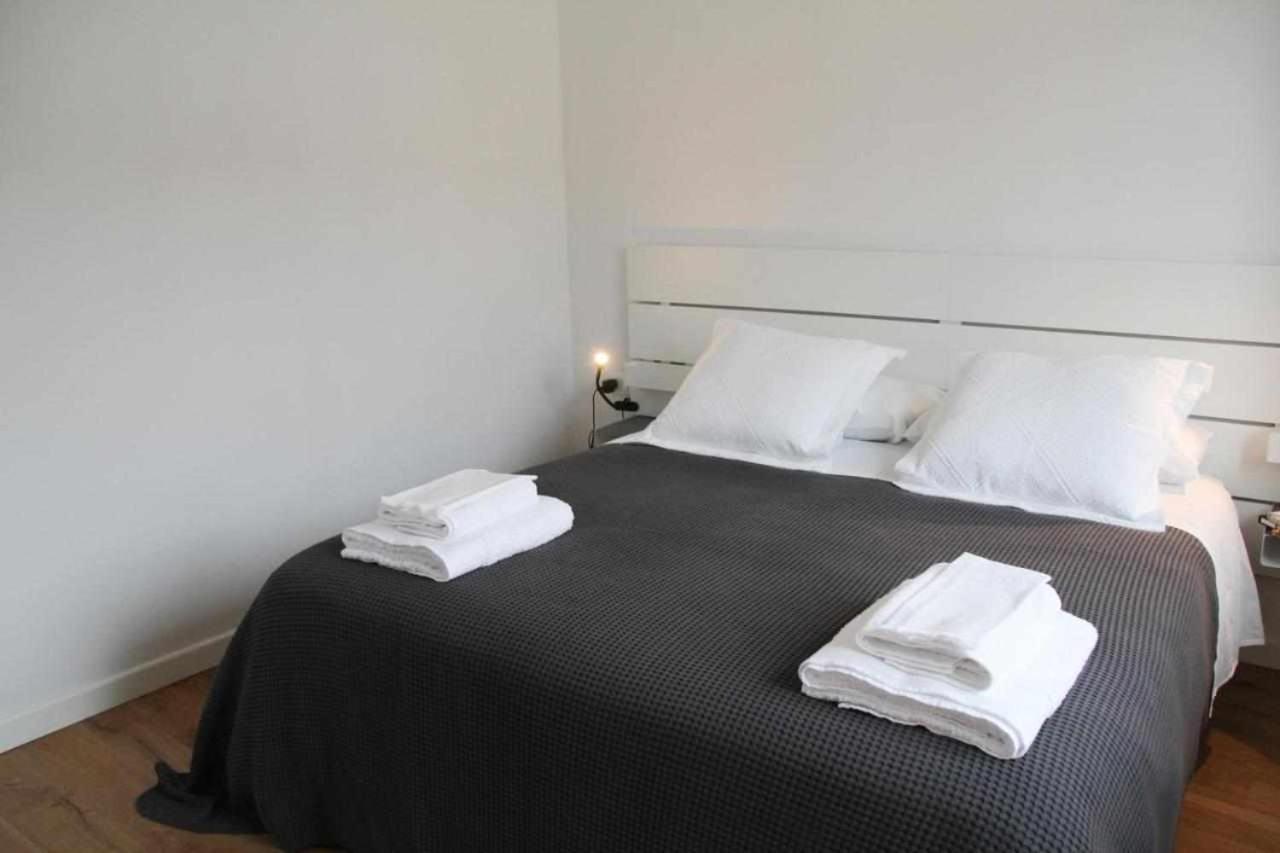 Waterfront Balcony I Grani 1 Resort Style Suite ลีวอร์โน ภายนอก รูปภาพ